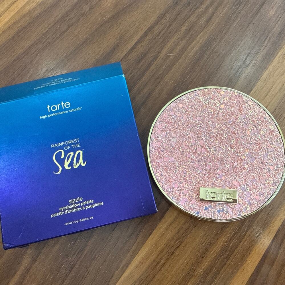 tarte Rainforest of the Sea Sizzle Eyeshadow Palette Shimmer Pink Glitter Lid